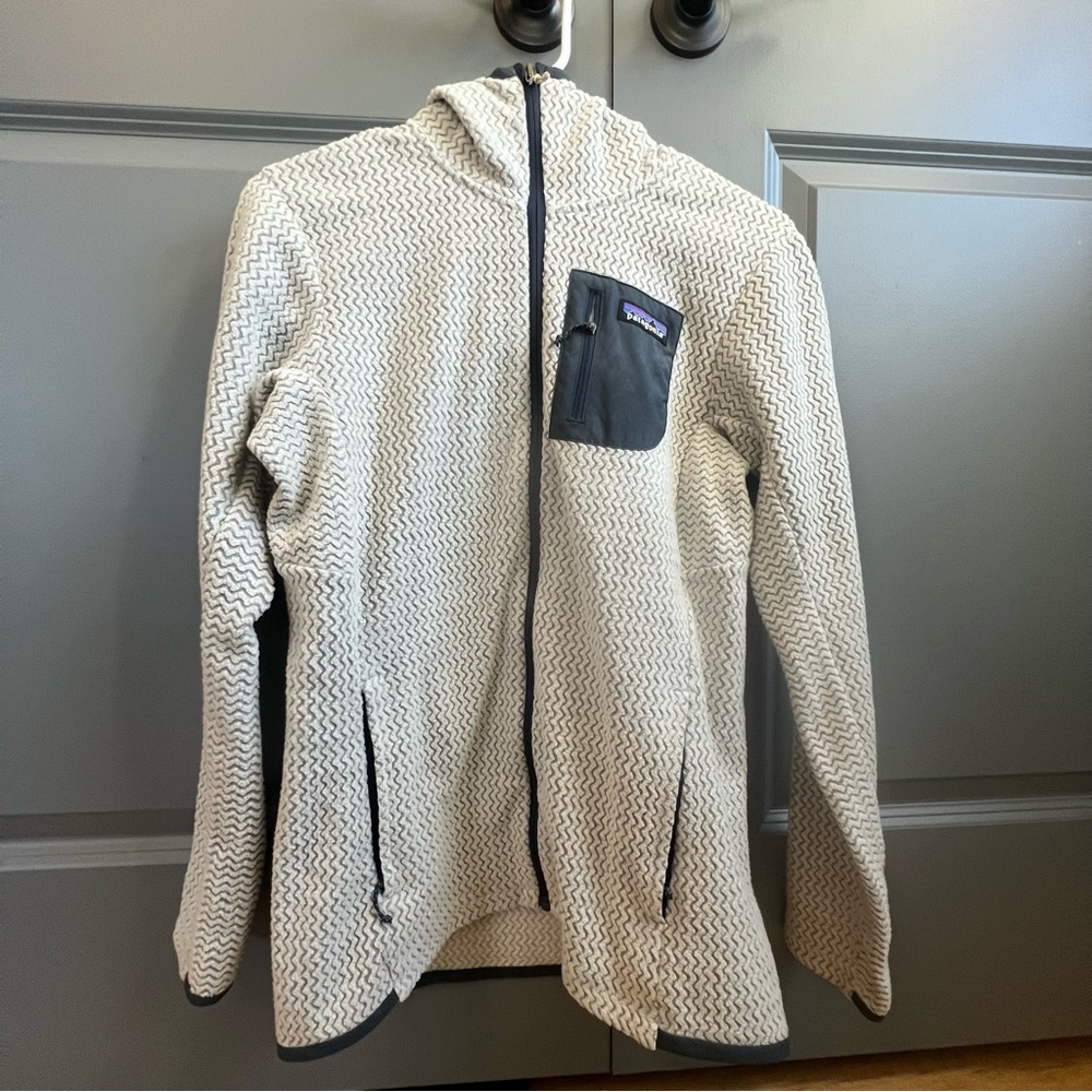 R1 Air Fleece Jacket (Hooded)